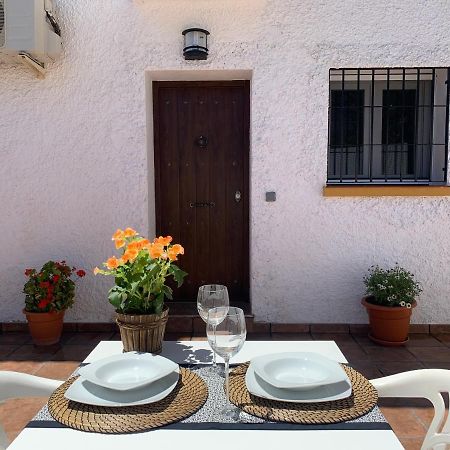 A Estrenar Preciosa Suite-Centrico-Con Jardin Y Porche Torremolinos Eksteriør bilde