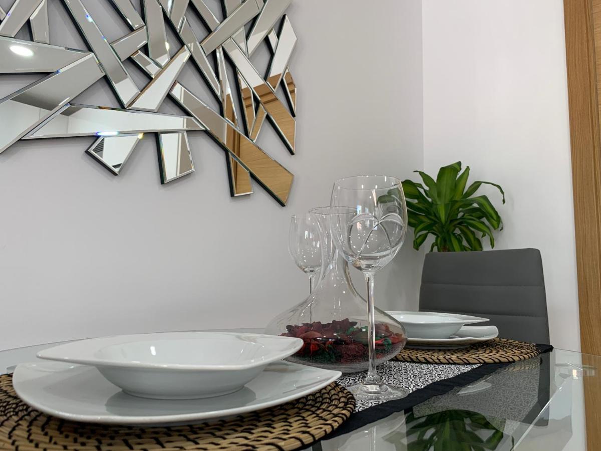 A Estrenar Preciosa Suite-Centrico-Con Jardin Y Porche Torremolinos Eksteriør bilde